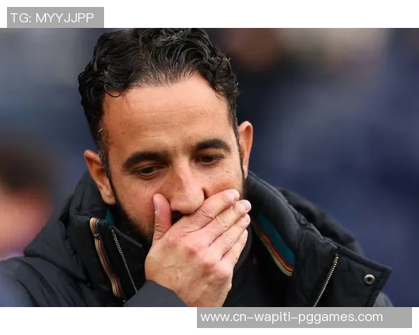 曼联丢球露出相同问题，一人防卫被骂！阿莫林引援最多方位仍最弱